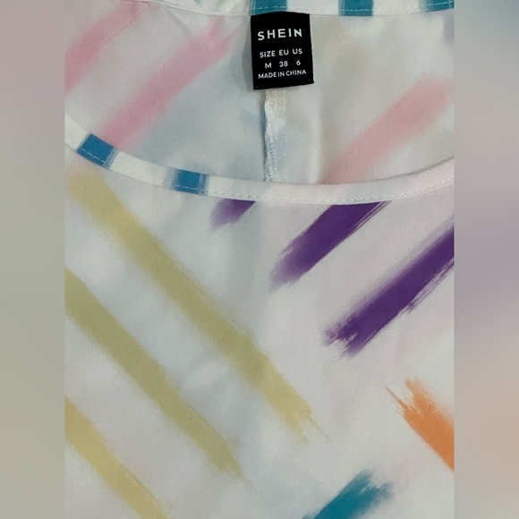 SHEIN Multicolor Brushstroke Print Short Sleeve Top Women’s Size M - Picture 4 of 4